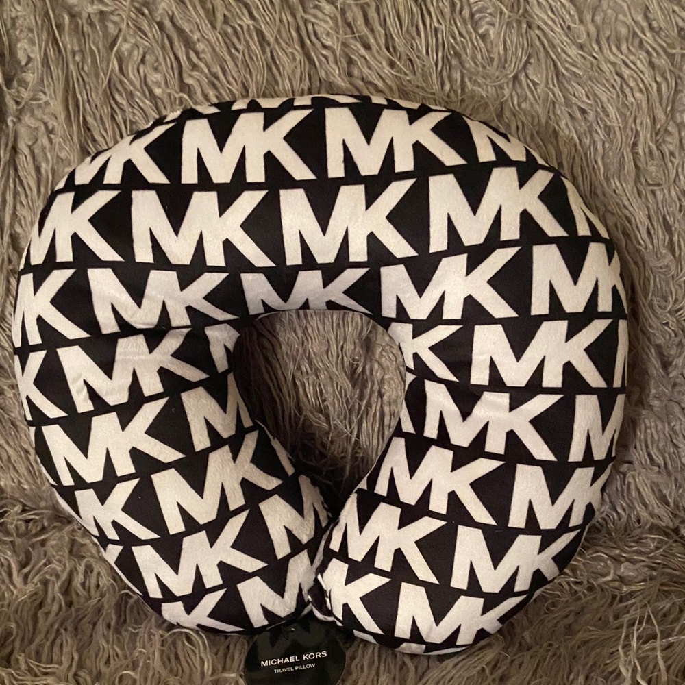 Michael Kors Travel Pillow